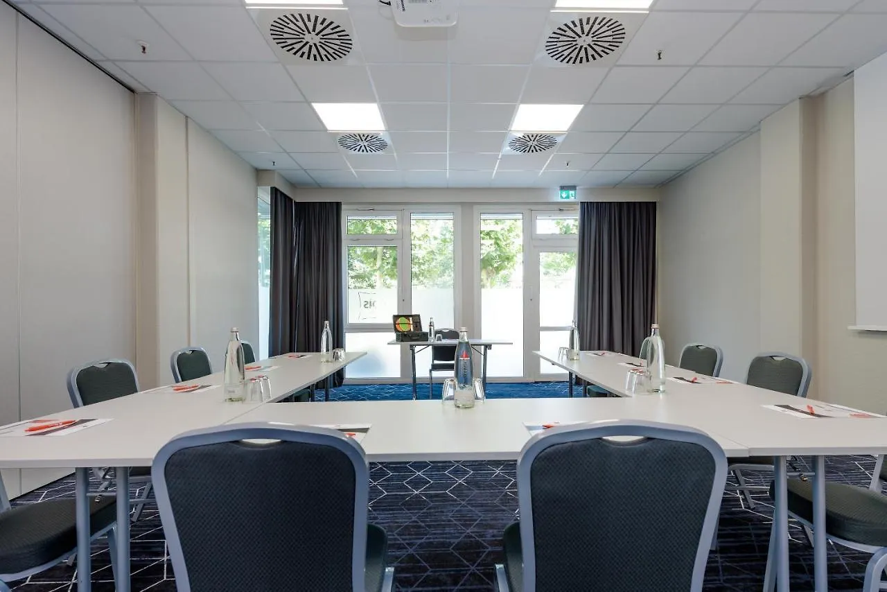 Ibis Hotel Frankfurt Messe West Francoforte sul Meno 3*,