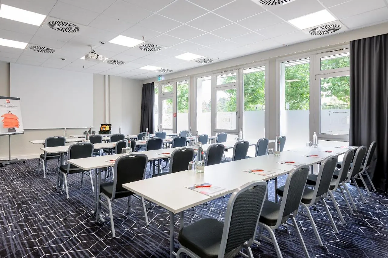 Ibis Hotel Frankfurt Messe West Frankfurt am Main 3*,