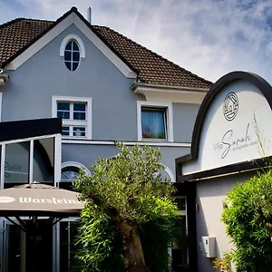 Boutique Sarah 4*, Düsseldorf Germania